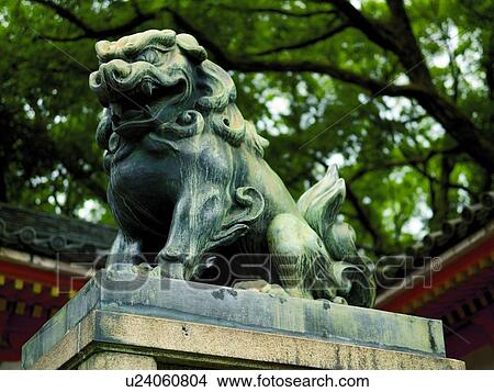 Picture - A statue outside of Yasaka Shrine.. Fotosearch