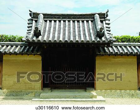 Stock Image - Old doors of Todai-ji, Kyoto, Japan. Fotosearch