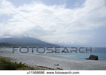 Stock Photograph - Hualien Coastline, Taiwan. Fotosearch