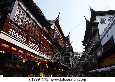 Yuyuan shopping area, Shanghai, China View Large Photo Image Stock Photography - Yuyuan shopping area, Shanghai, China. Fotosearch