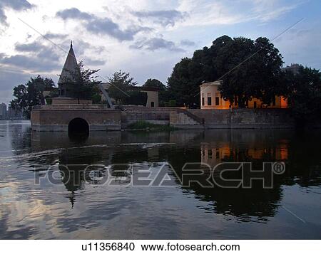 Stock Image - Egypt, Cairo, Cityscape, Nile, Minsterley, Palace. Fotosearch