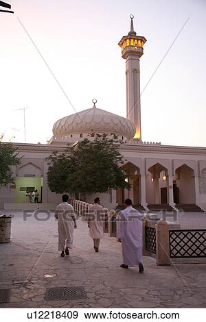 Stock Photo - dubai, bastakia, mosq, mosque, prayer, late, afternoon. Fotosearch