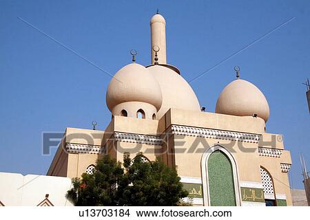 Picture - Dubai, bastakia. Fotosearch