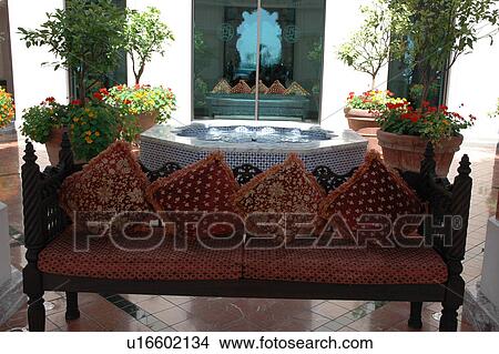 dubai, madinat, madina, jumeirah, UAE View Large Photo Image Picture - dubai, madinat, madina, jumeirah, UAE. Fotosearch