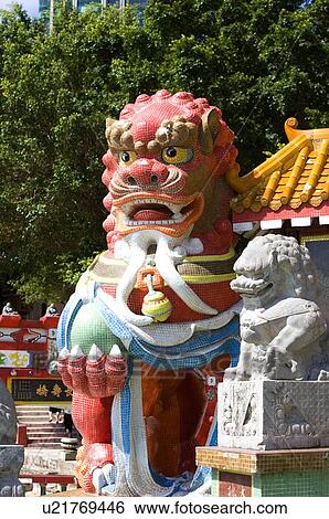 Stock Photograph - A red dragon statue in Repulse Bay, Hong Kong. Fotosearch