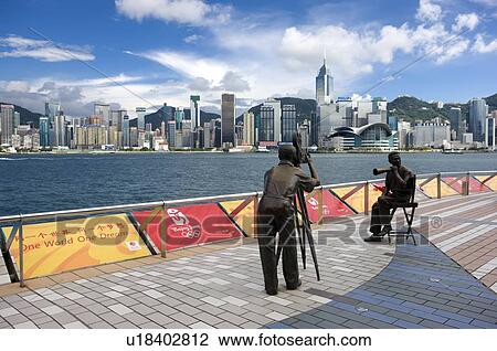 Stock Image - The Avenue of Stars in Tsim Sha Tsui, Kowloon, Hong Kong. Fotosearch