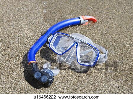 Stock Image - A snorkel mask and tube. Fotosearch