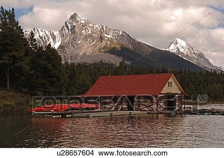 Picture - Boathouse on Maligne Lake, Jasper National Park, Canada. Fotosearch