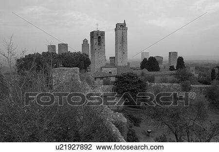 Stock Image - San Gimignano, Tuscany - Italy. Fotosearch