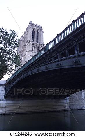 Notre Dame, Ile de la Cité, Paris, France View Large Photo Image Stock Photography - Notre Dame, Ile de la Cité, Paris, France. Fotosearch