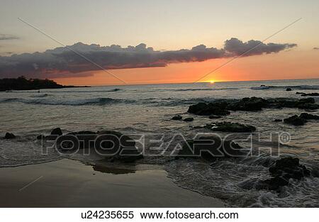 Big Island of Hawaii - sunset from beach View Large Photo Image Stock Photography - Big Island of Hawaii - sunset from beach. Fotosearch