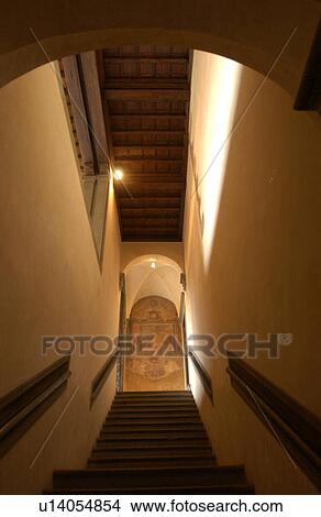 Buildings of Florence, Italy View Large Photo Image Picture - Buildings of Florence, Italy. Fotosearch