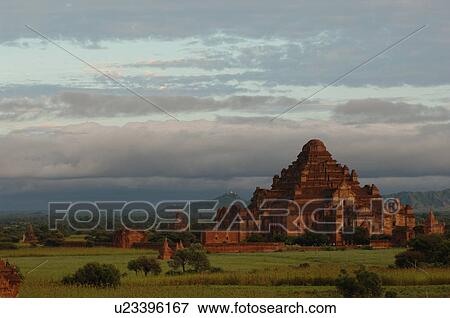Stock Photo - Myanmar - Bagan. Fotosearch