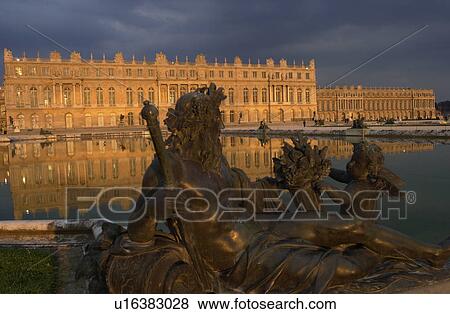 Chateau de Versailles, France View Large Photo Image Stock Photo - Chateau de Versailles, France. Fotosearch