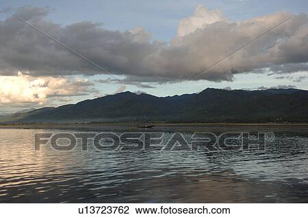 Stock Image - Landscape; Myanmar - Inle Lake. Fotosearch