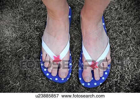 elevated flip flops