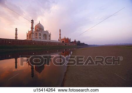 Picture - Reflection of a mausoleum in water, Taj Mahal, Agra, Uttar Pradesh, India. Fotosearch