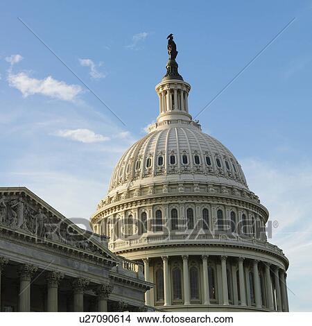 Picture - 061031CapitolBuilding 0037. Fotosearch