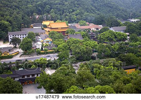 Stock Photo - Beautiful scenery of West Lake in Hangzhou, Zhejiang Province. Fotosearch
