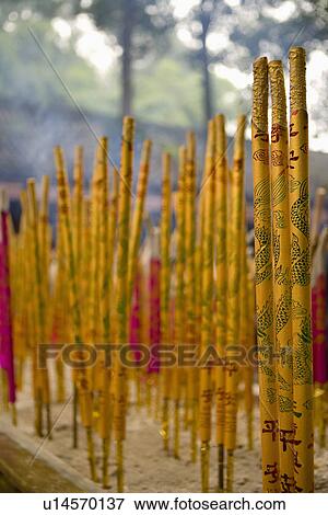 Stock Photo - China, Sichuan Province, Leshan, Lingyun Temple. Fotosearch
