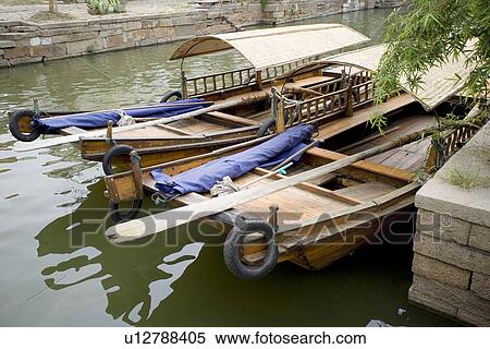 Stock Photography - Asia, China, Jiangsu Province, Tongli Town, rowing boats. Fotosearch