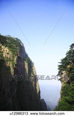 Stock Image - China, Anhui, Mt. Huangshan. Fotosearch