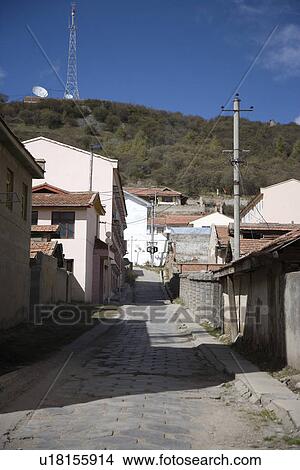 Picture - China, Sichuan, Ruoergai Grassland, Residential District. Fotosearch