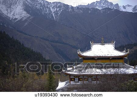 Stock Image - China, Sichuan, Huanglong, Middle Temple. Fotosearch