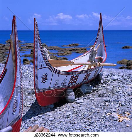 Picture - Asia, Taiwan, Lanyu Island, Yami Boats. Fotosearch