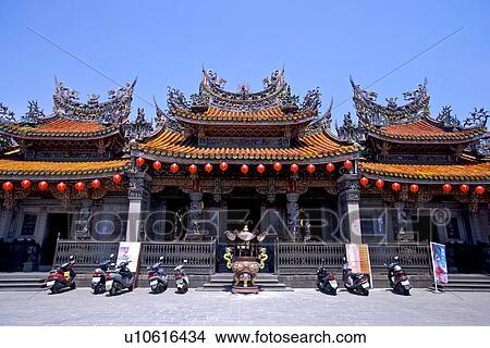 Picture - Asia, Taiwan, Bird Temple. Fotosearch