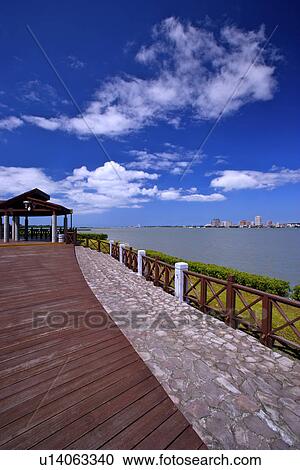 Stock Image - Asia, Taiwan, Scenery at Seaside. Fotosearch