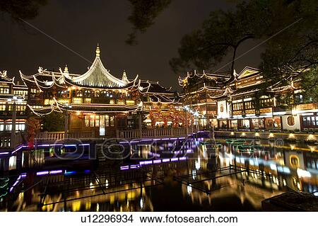 China, Shanghai, Town god's temple View Large Photo Image Picture - China, Shanghai, Town god's temple. Fotosearch