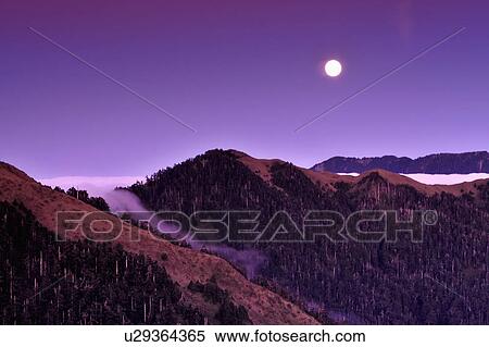 "Beautiful scenery of Taiwan, Hualien, Mt. Chilai, " View Large Photo Image Stock Photography - "Beautiful scenery of Taiwan, Hualien, Mt. Chilai, ". Fotosearch