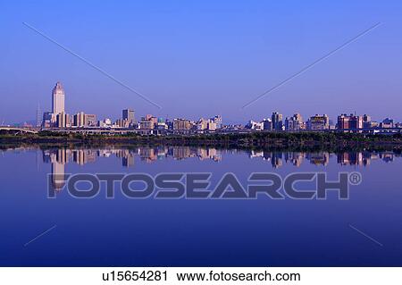 "Taiwan, Taipei, Zhongxiao Bridge" View Large Photo Image Stock Image - "Taiwan, Taipei, Zhongxiao Bridge". Fotosearch