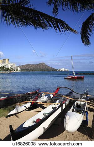 Stock Photo - "Ala Moana Beach Park, Honolulu, Hawaii, U. S. A. ". Fotosearch