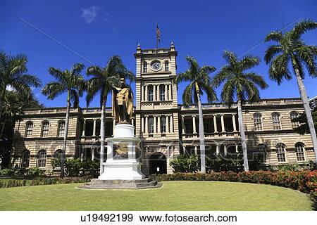 Stock Photo - "King Kamehameha Statue, Honolulu, Hawaii, U. S. A. ". Fotosearch