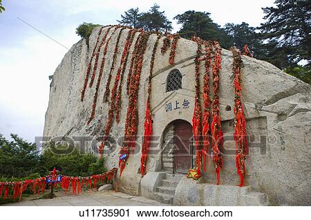 Stock Image - Asia, China, Shanxi, Huayin, Huashan Mountain, West Peak. Fotosearch