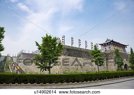 Picture - Asia, China, Jiangsu Province, Nanking, China Gate, Ancient Wall. Fotosearch