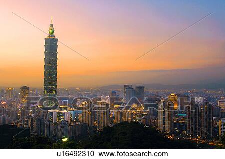 Skyscraper in a city at night, Taipei 101, Taipei, Taiwan View Large Photo Image Stock Image - Skyscraper in a city at night, Taipei 101, Taipei, Taiwan. Fotosearch