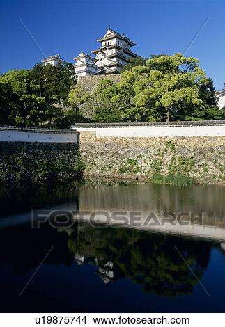 Picture - Himeji Castle, Himeji, Hyogo, Japan. Fotosearch