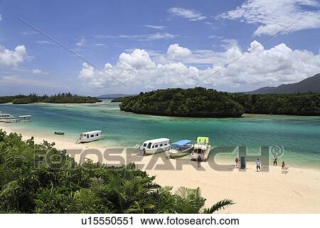 Kabira Bay, Ishigaki, Okinawa, Japan View Large Photo Image Stock Image - Kabira Bay, Ishigaki, Okinawa, Japan. Fotosearch
