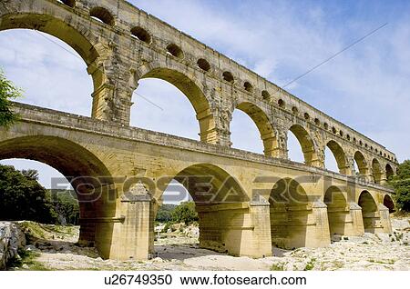 Stock Image - Pont du Gard Bridge, Roussillon, Languedoc, France. Fotosearch