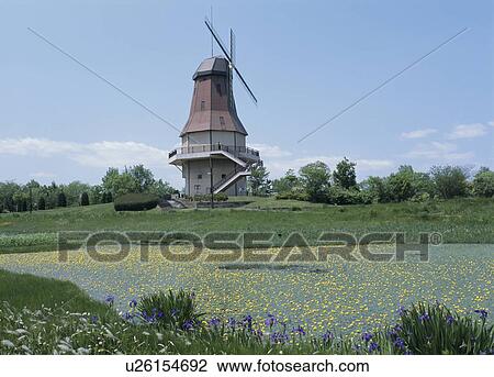 Stock Image - Kasumigaura Park, Tsuchiura, Ibaraki, Japan. Fotosearch