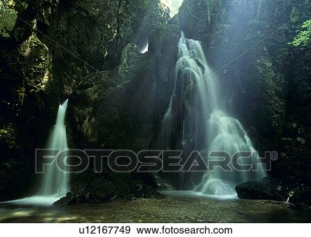 Stock Photo - Fudo Falls, Maniwa, Okayama, Japan. Fotosearch