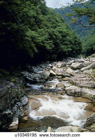 Okutsu Gorge, Kagamino, Okayama, Japan View Large Photo Image Stock Photography - Okutsu Gorge, Kagamino, Okayama, Japan. Fotosearch