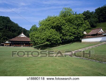 Shizutani School, Bizen, Okayama, Japan View Large Photo Image Stock Photo - Shizutani School, Bizen, Okayama, Japan. Fotosearch