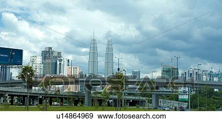 Stock Photo - Malaysia, Kuala Lumpur, Petronas Towers. Fotosearch