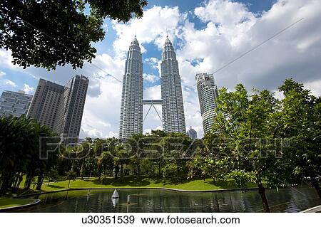 Stock Photo - Malaysia, Kuala Lumpur, Petronas Towers. Fotosearch