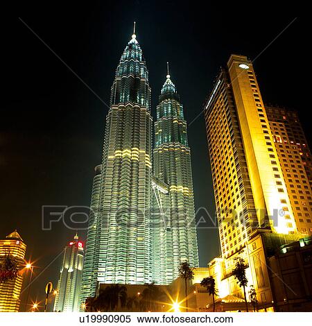 Stock Photography - Malaysia, Kuala Lumpur, Petronas Towers. Fotosearch