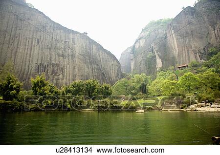 Picture - Asia, China, Fujian, UNESCO, World Cultural Heritage, World Natural Heritage, Wuyi Mountain, Nine-twist Stream Scenic Area, Heavenly Tour Peak, Nine-twist Stream, Floating On Water. Fotosearch
